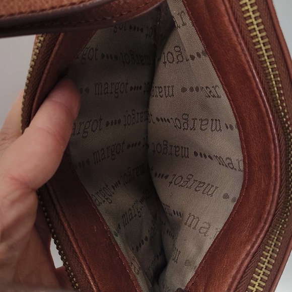 Margot New York Chestnut Brown Crossbody Purse Three Multiple Section Zip Top - Picture 9 of 12